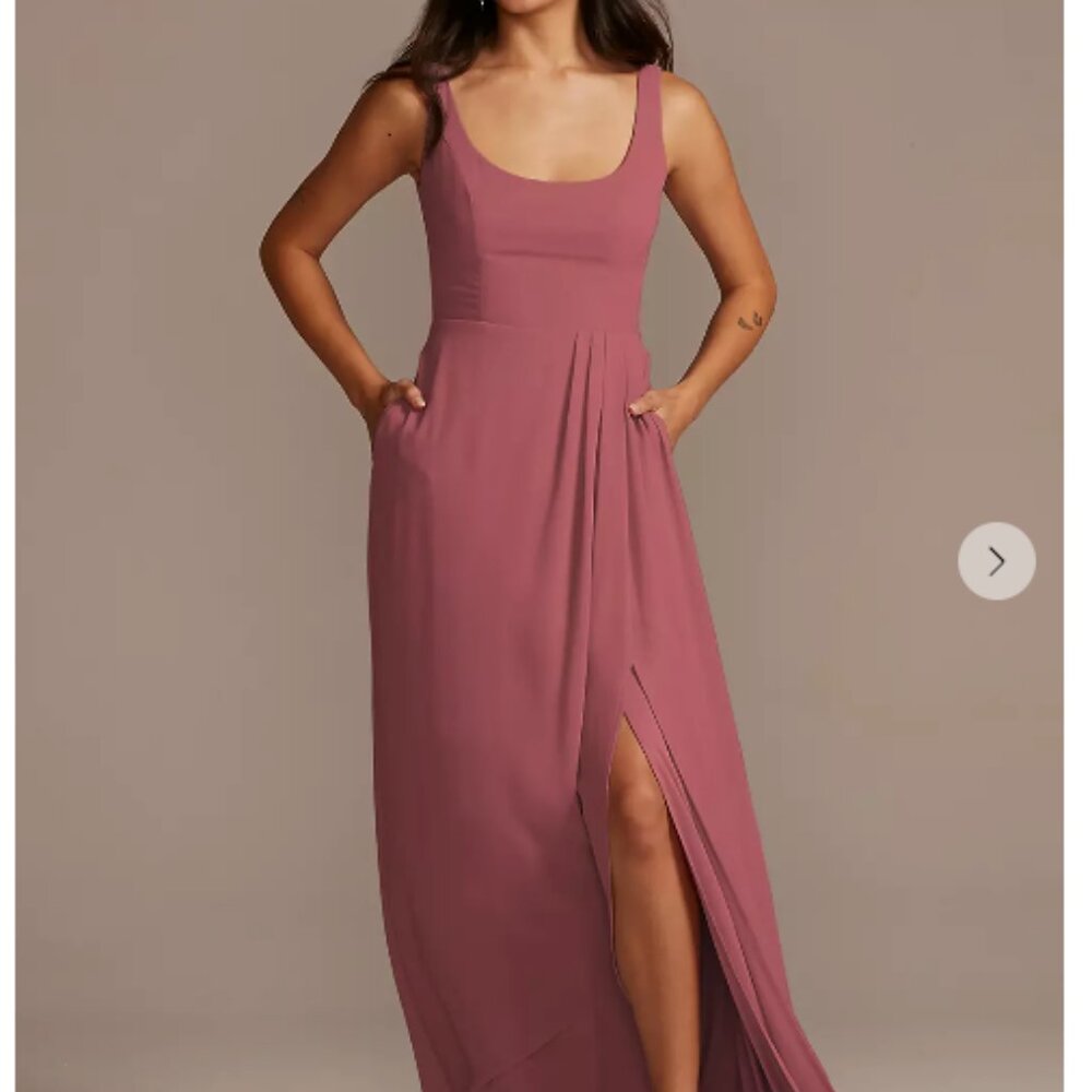 David’s Bridal Chiffon Tank Scoop Neck Bridesmaid Dress - Size 8